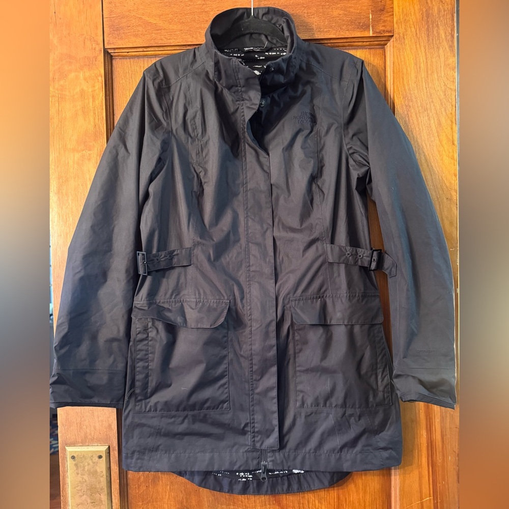 North Face Tomales Bay Rain Jacket (no hood)- Medium